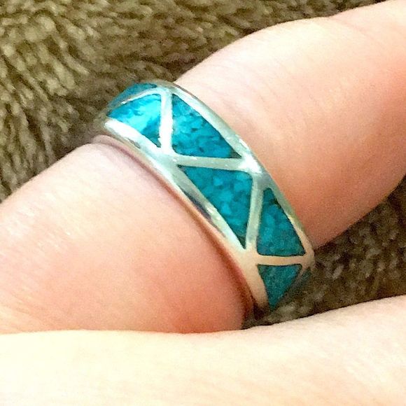 VTG Sterling Silver Southwest Crushed Turquoise Inlay Ring - Picture 5 of 13